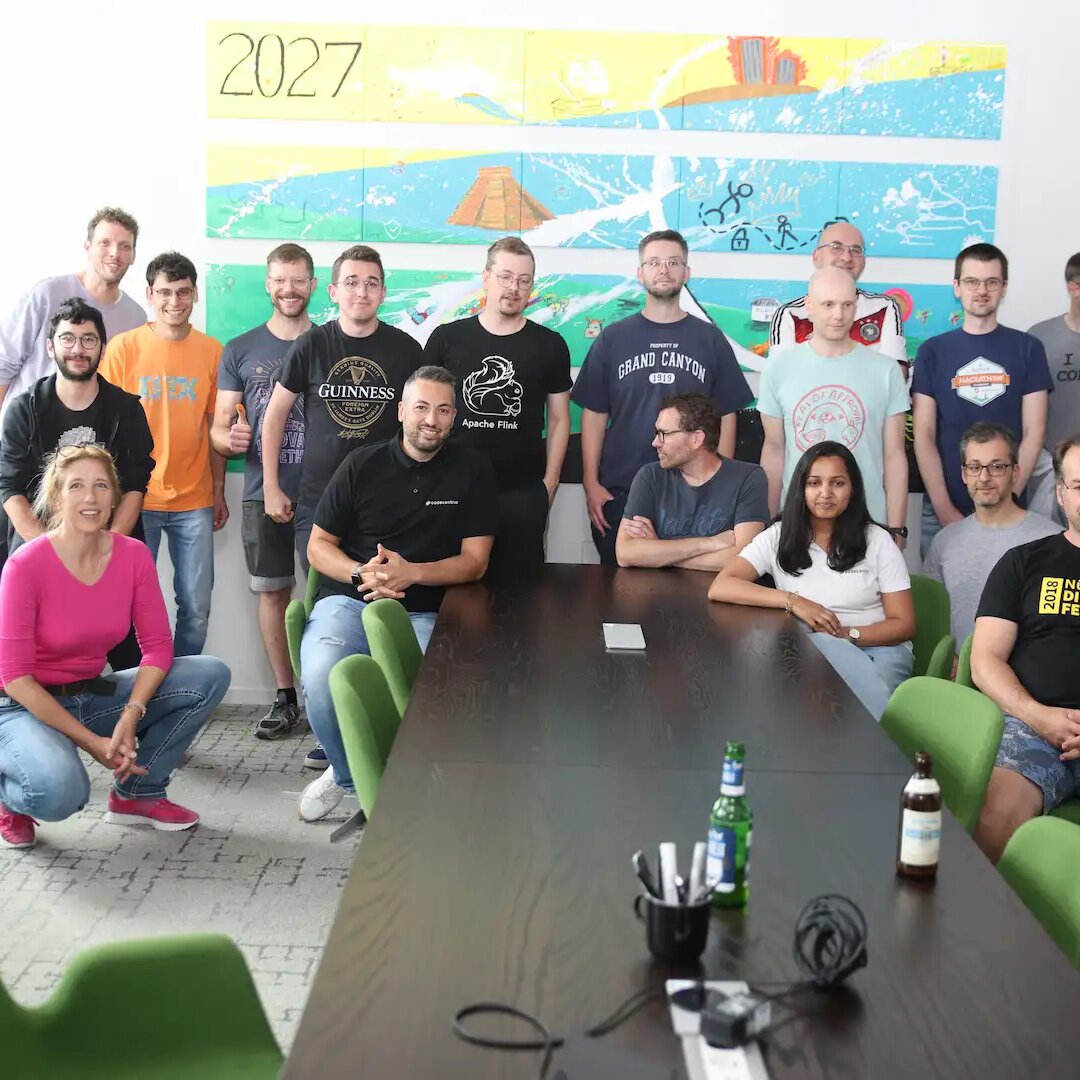 Team präsentiert sein fertiges Vision-Painting-Manifest